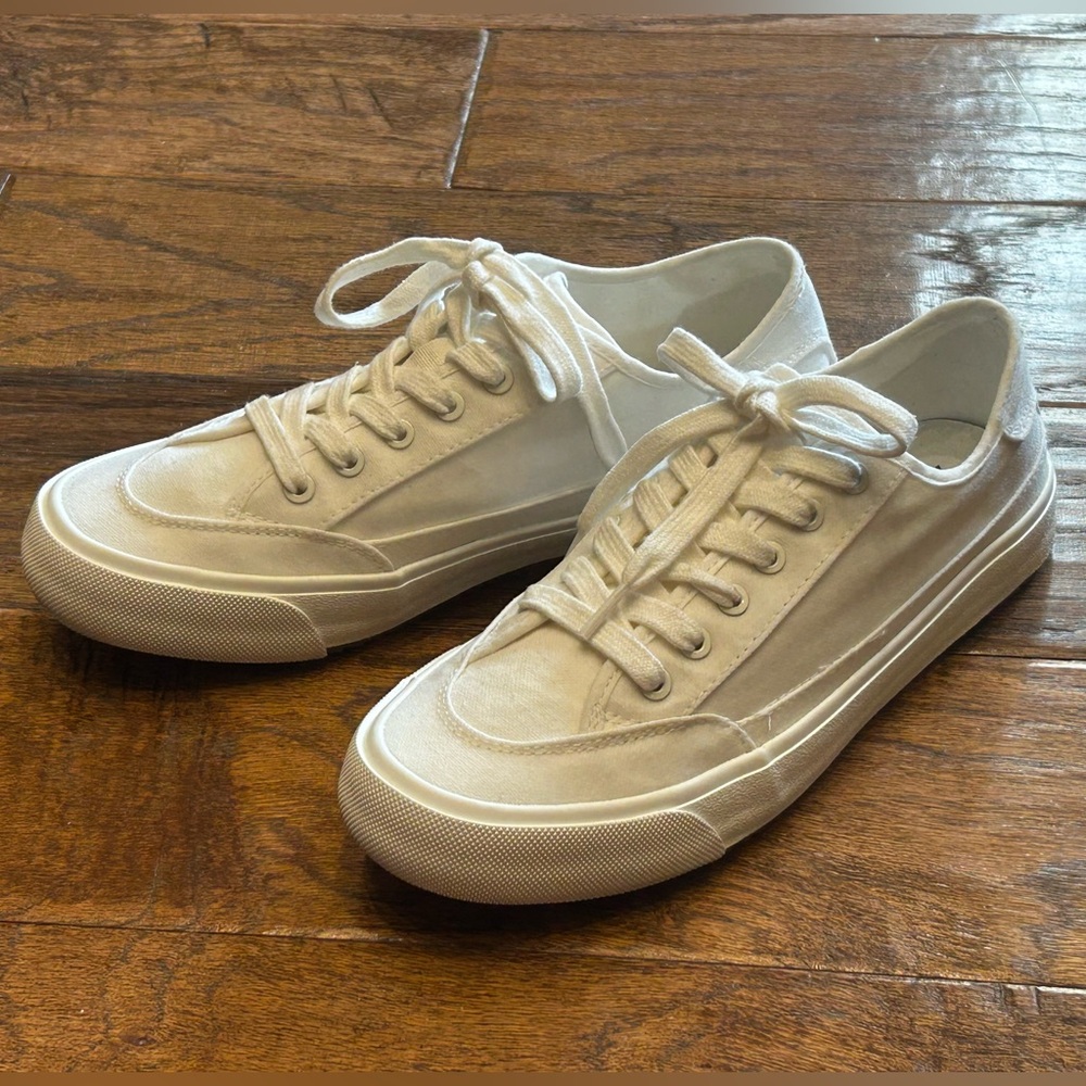 Zara White Canvas Sneakers - Picture 3 of 5